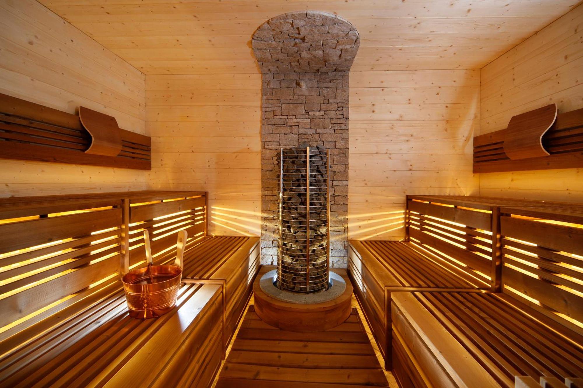Hotel Girlanerhof Апиано сула Страда дел Вино Екстериор снимка